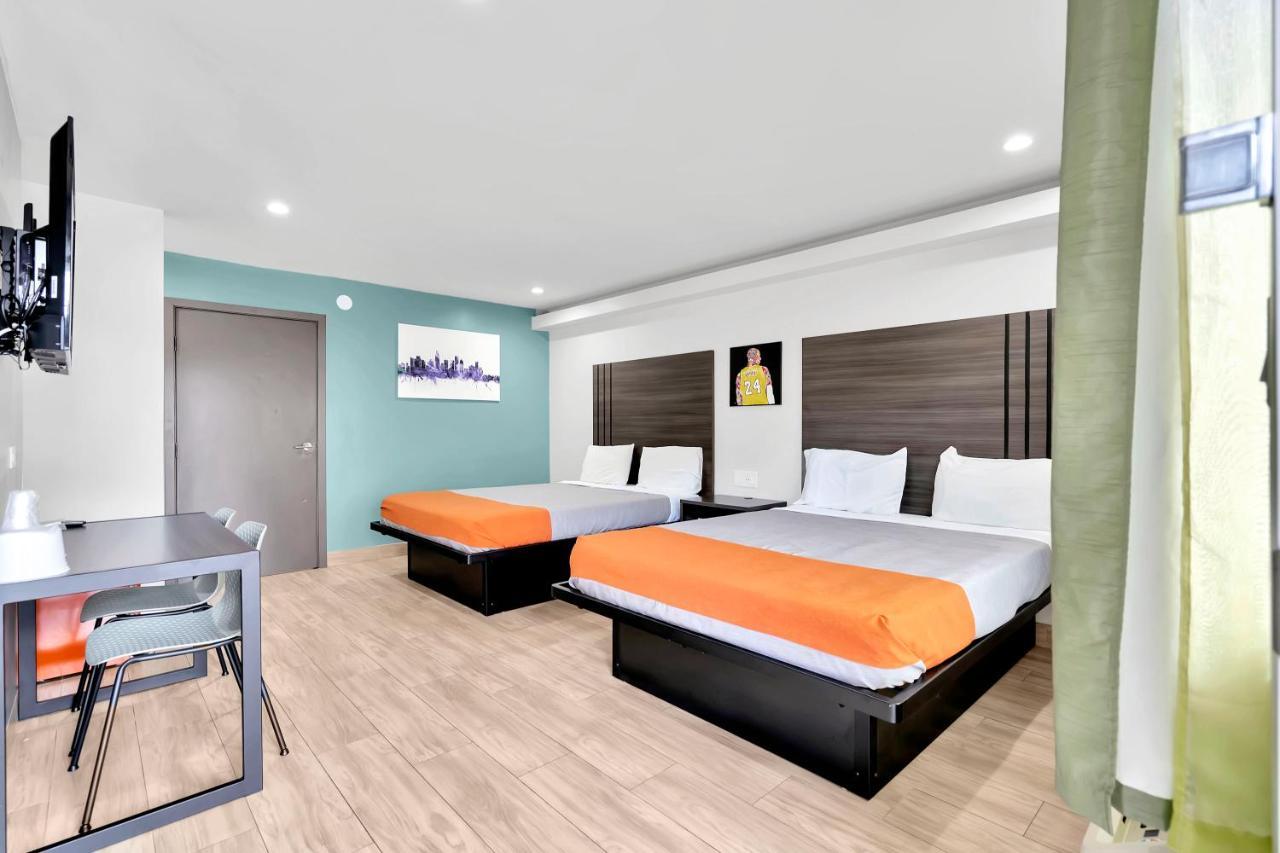 Exclusivo Inn And Suites Lakewood Exterior foto